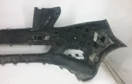 Бампер передний для Mercedes-Benz Vito 2010 года на фотографиях