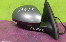 Стекла и зеркала для Volkswagen Tiguan 2014 года на фотографиях