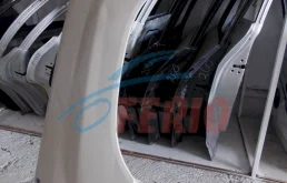 Крылья для Toyota Land Cruiser 1999 года на фотографиях