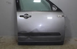 Дверь передняя правая для Land Rover Discovery 2010 года на фотографиях