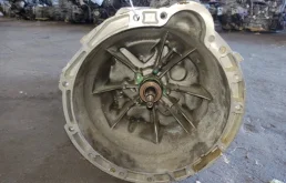 МКПП для Mitsubishi L200 2019 года на фотографиях