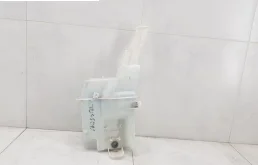 Бачок стеклоомывателя передний для Hyundai Tucson 2018 года на фотографиях