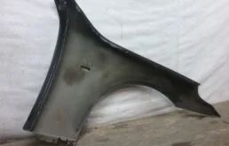 Крыло левое для BMW 5er 2004 года на фотографиях