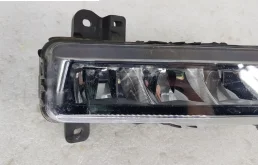 Дневной ходовой огонь правый для BMW 3er 2022 года на фотографиях