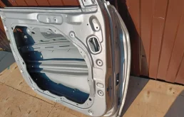 Дверь передняя левая для Hyundai Tucson 2015 года на фотографиях