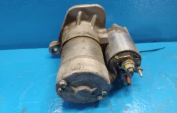 Стартер для Nissan X-Trail 2014 года на фотографиях