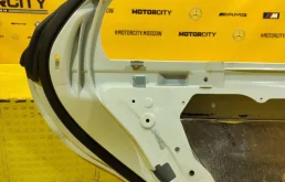 Дверь задняя левая для Mercedes-Benz S class 2008 года на фотографиях