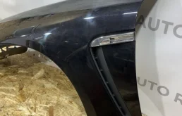 Крыло левое для Porsche Panamera на фотографиях