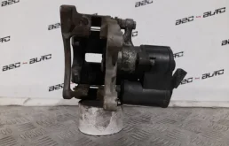 Суппорт задний правый для Volkswagen Passat 2008 года на фотографиях