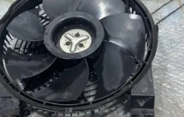 Вентилятор радиатора кондиционера для Toyota Land Cruiser на фотографиях