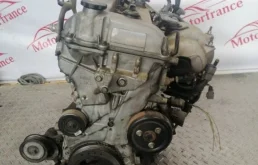 Двигатель для Mazda MPV 2010 года на фотографиях