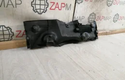 Кожух замка капота для Toyota RAV4 2025 года на фотографиях