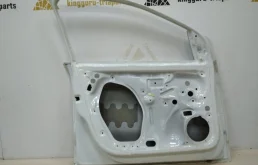 Накладка на дверь передняя левая для Volkswagen Polo на фотографиях