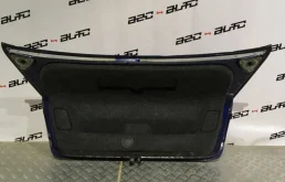 Крышка багажника для Volkswagen Passat 2015 года на фотографиях