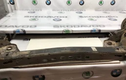 Задняя балка для Skoda Octavia 2014 года на фотографиях