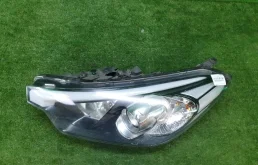 Фара ксенон левая для Kia Cerato 2016 года на фотографиях