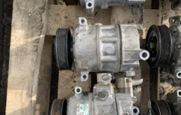 Компрессор кондиционера для Skoda Octavia 2015 года на фотографиях