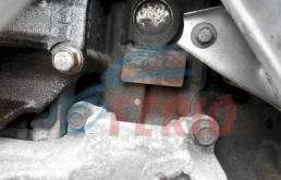 Двигатель без навесного для Mitsubishi Galant 1998 года на фотографиях