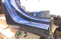 Заднее правое крыло для Skoda Octavia 2009 года на фотографиях