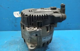 Генератор для Nissan X-Trail 2018 года на фотографиях