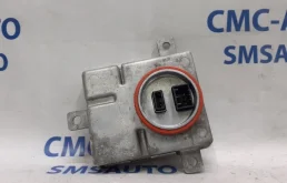 Блок розжига ксенона для Volkswagen Tiguan 2010 года на фотографиях