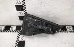 Фонарь правый для BMW X3 2023 года на фотографиях