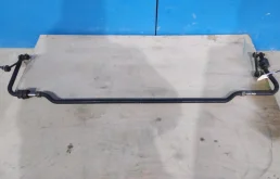 Стабилизатор поперечной устойчивости задний для Nissan X-Trail 2001 года на фотографиях