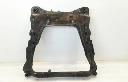 Подрамник двигателя для Nissan Qashqai 2023 года на фотографиях