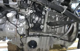 Двигатель без навесного для Mercedes-Benz C class 2019 года на фотографиях