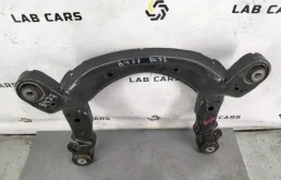 Подрамник двигателя для Audi A6 2008 года на фотографиях