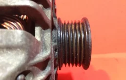 Генератор для Skoda Fabia 2010 года на фотографиях