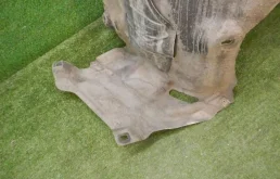 Подкрылок передний левый для Mercedes-Benz S class 2017 года на фотографиях