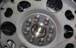 Двигатель без навесного для SsangYong Rexton 2016 года на фотографиях