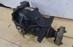 Редуктор заднего моста для BMW 3er 2014 года на фотографиях