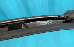 Стекла и зеркала для Mercedes-Benz C class 2009 года на фотографиях