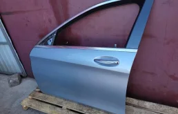 Дверь передняя левая для Mercedes-Benz S class 2013 года на фотографиях