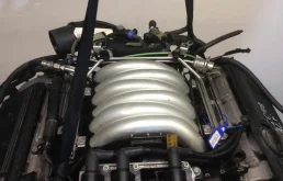 Двигатель без навесного для Audi A4 1999 года на фотографиях