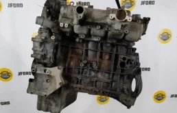 Двигатель для SsangYong Rexton 2003 года на фотографиях