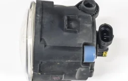 Противотуманка (ПТФ) передняя правая для Nissan X-Trail 2008 года на фотографиях