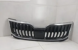 Решетка радиатора для Skoda Octavia 2014 года на фотографиях