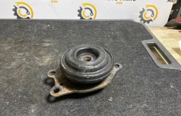 Опора двигателя передняя левая нижняя для Nissan Teana 2010 года на фотографиях