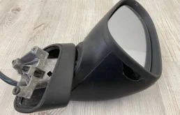 Зеркало боковое левое для Volkswagen Touareg 2013 года на фотографиях