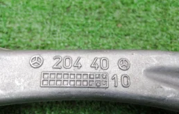 Рычаг передний правый верхний для Mercedes-Benz GLK class на фотографиях