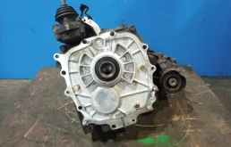 Раздатка для Mitsubishi Pajero 1998 года на фотографиях