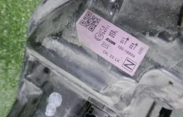 Фара левая для Nissan Qashqai 2013 года на фотографиях