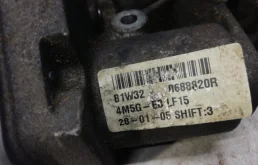 Дроссельная заслонка для Ford Focus 2007 года на фотографиях