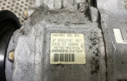 Компрессор кондиционера для Audi A4 2014 года на фотографиях