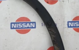 Молдинг двери передний правый для Nissan X-Trail 2022 года на фотографиях