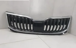 Решетка радиатора для Skoda Octavia 2014 года на фотографиях