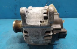 Генератор для Nissan X-Trail 2018 года на фотографиях